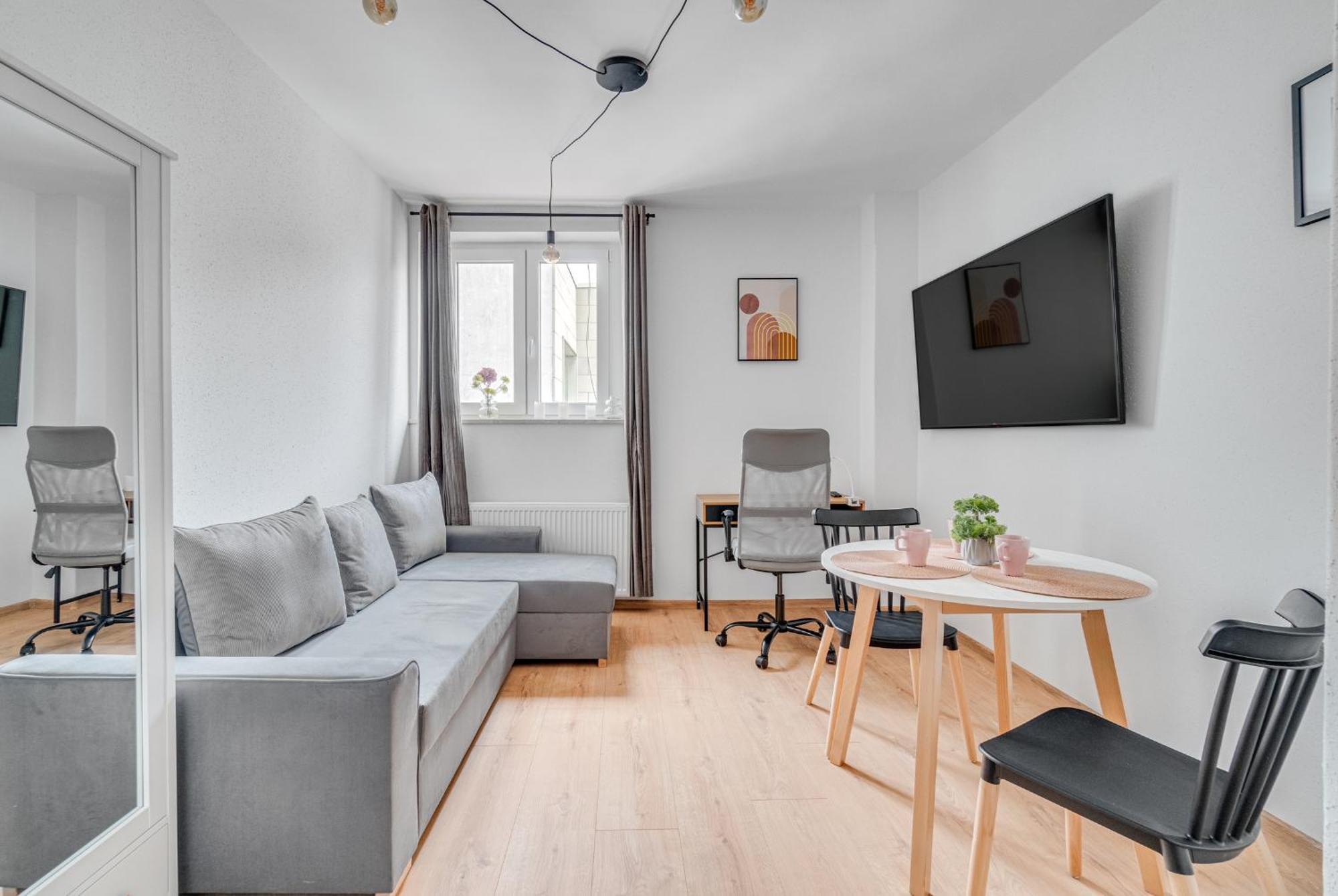 Apartamenty Franciszkanska Opole Ngoại thất bức ảnh